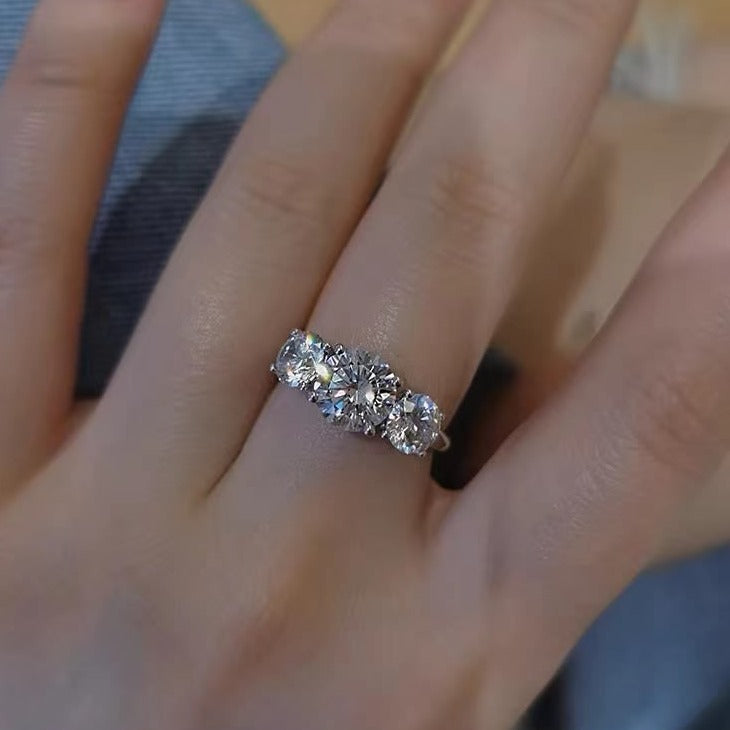 BAGUE  MOISSANITE QUEEN