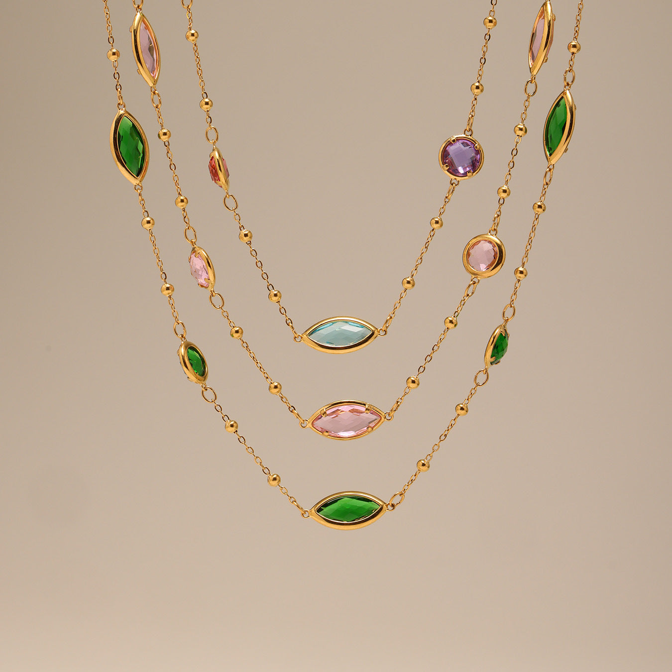 COLLIER SAUTOIR COULEUR ACIER