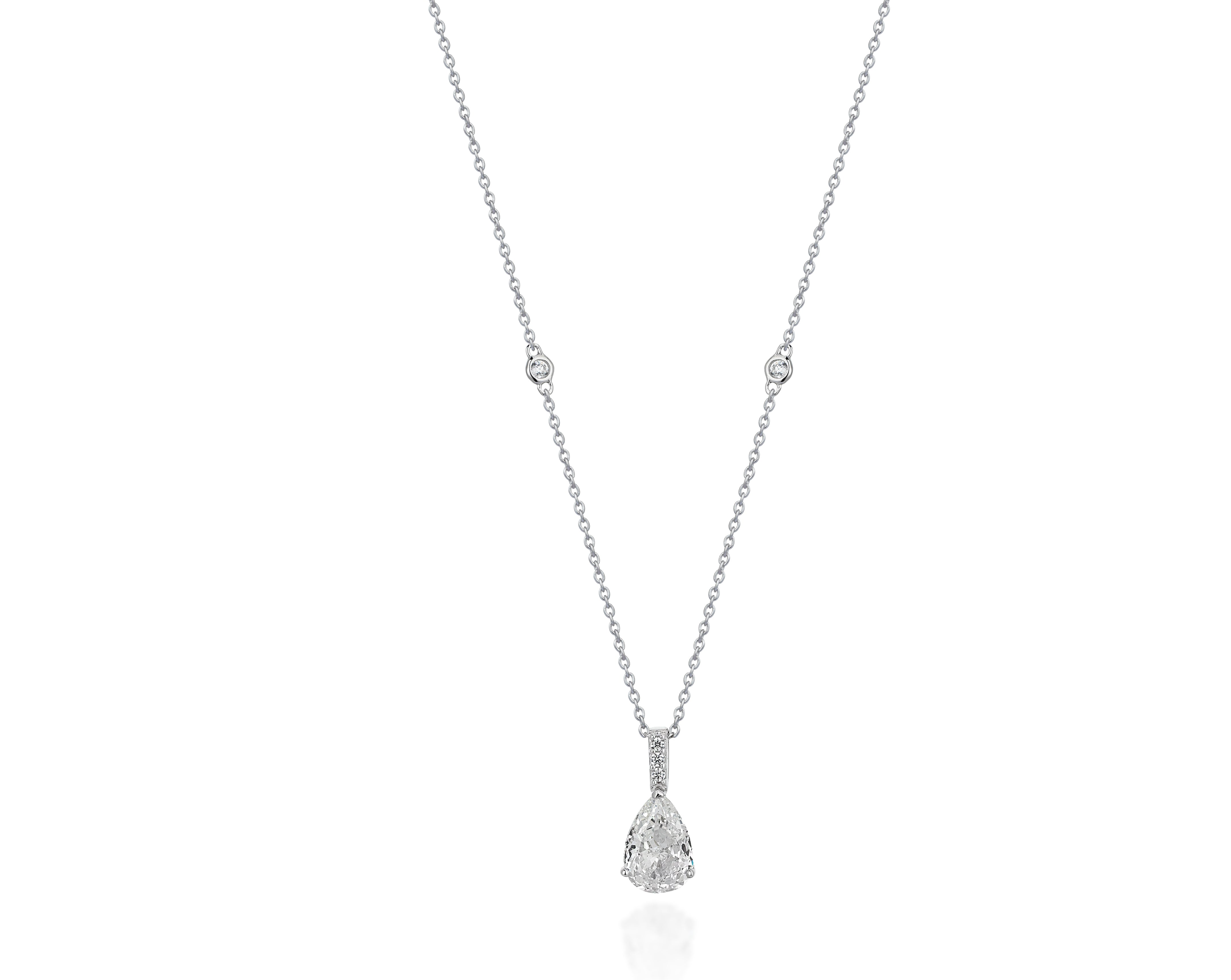 DROP MOISSANITE NECKLACE