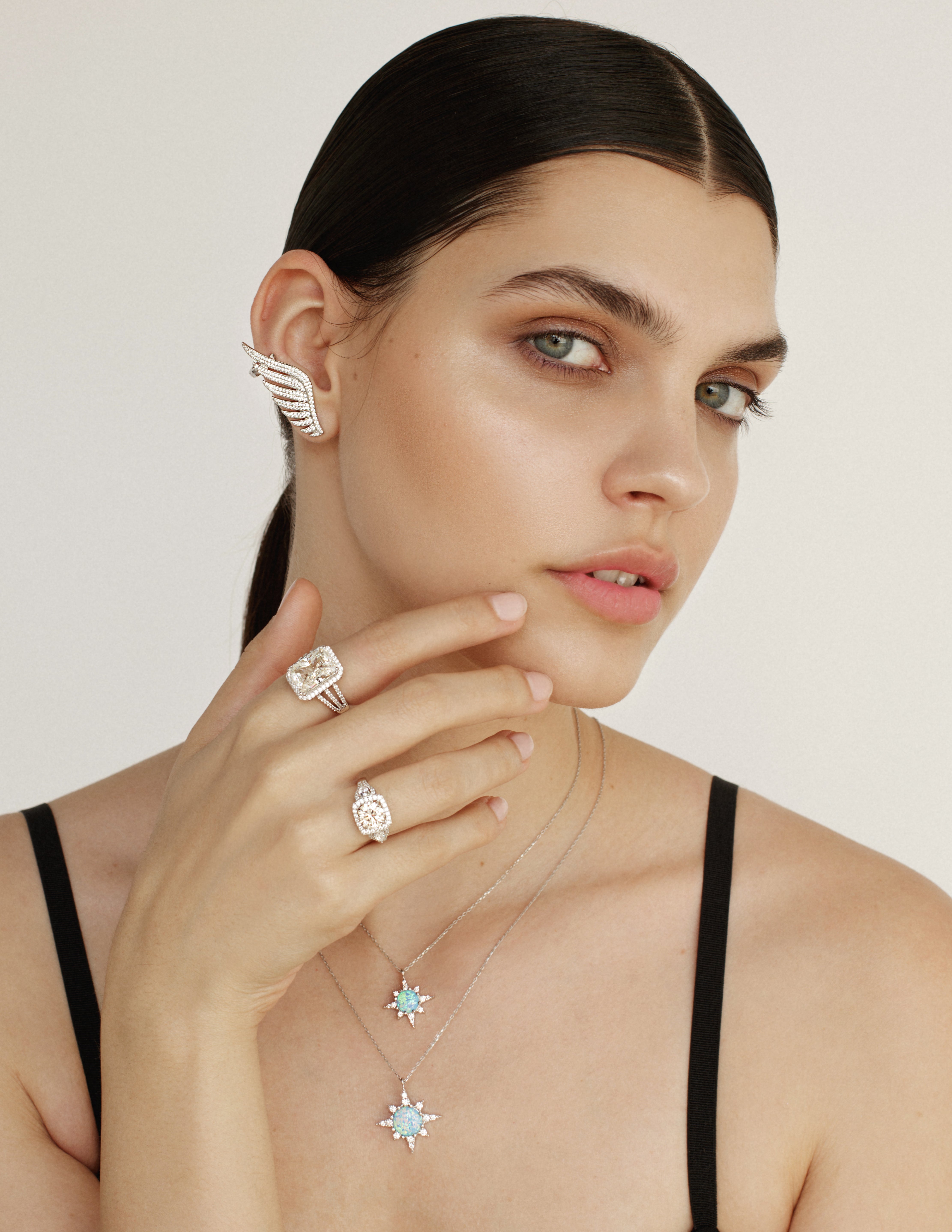 ASTRA NECKLACE