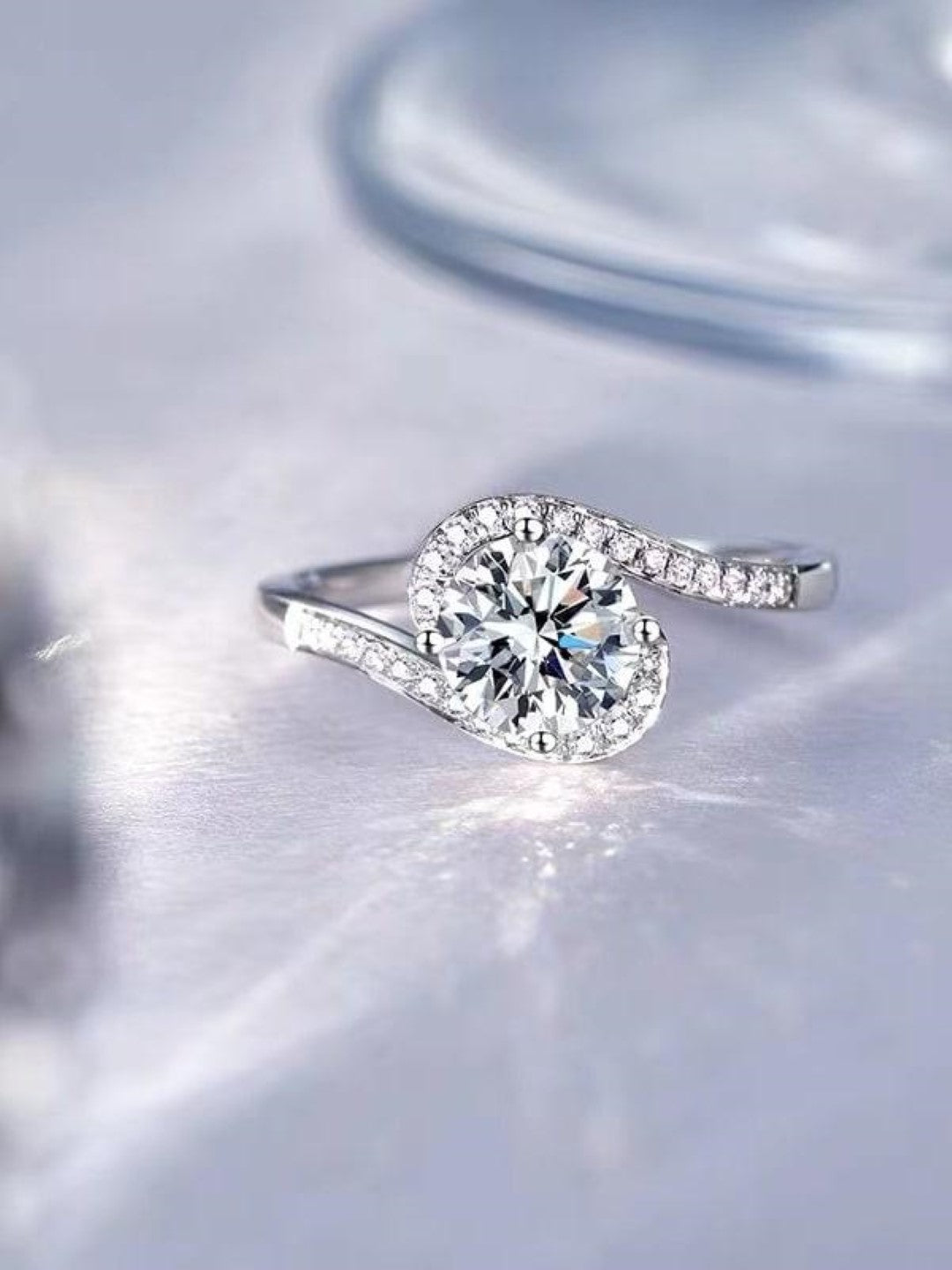 BAGUE MOISSANITE ANA