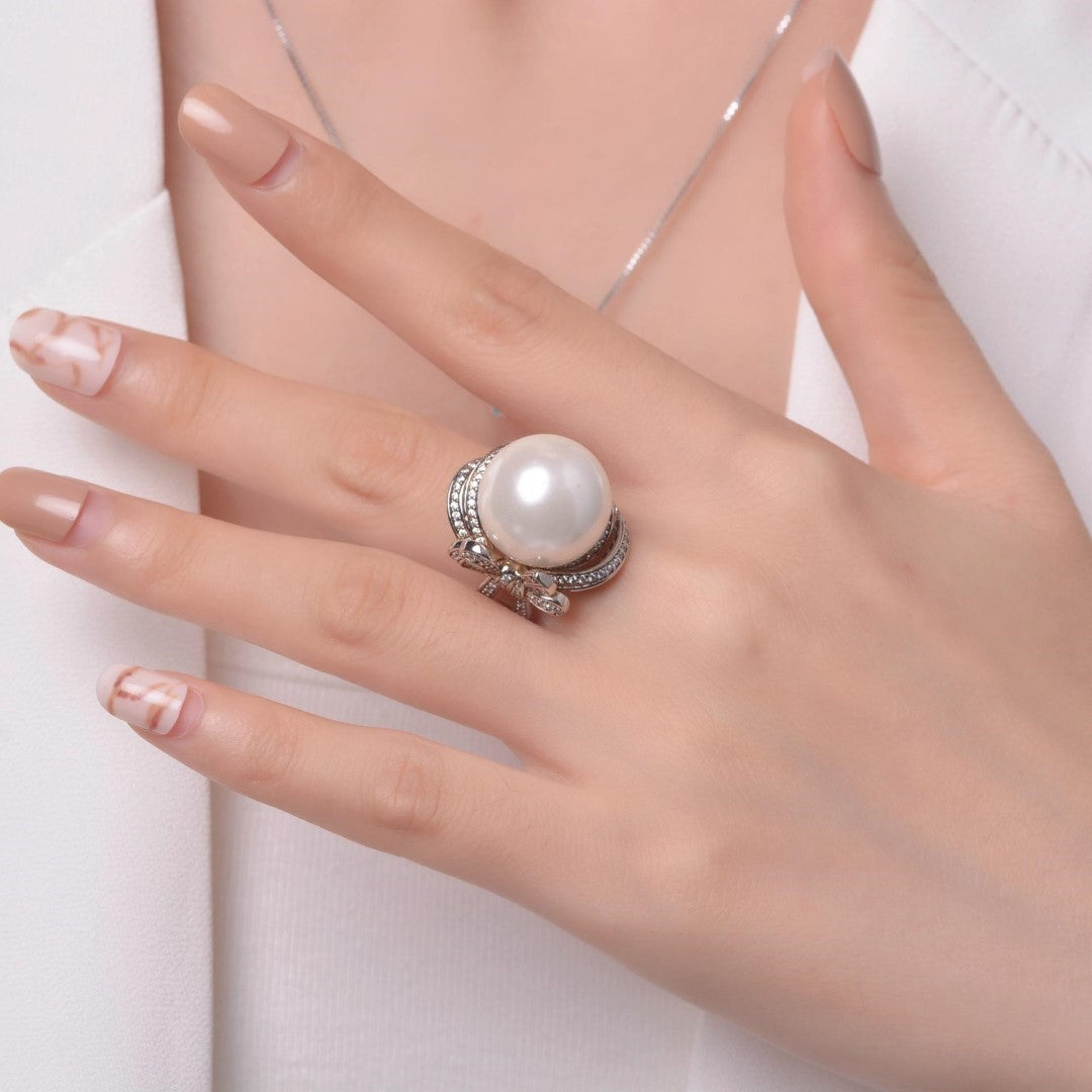 BELLE DE JOUR PEARL RING