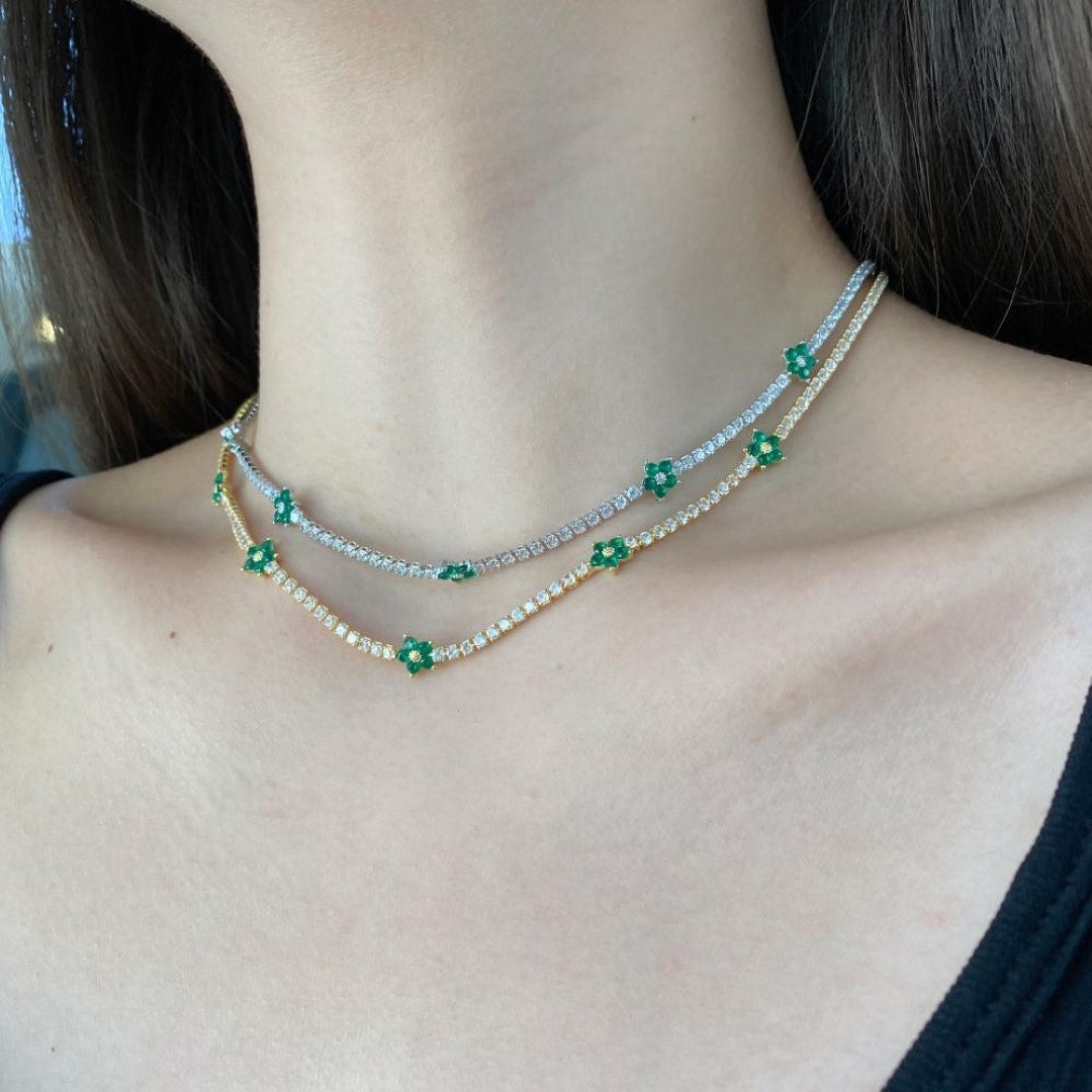 DAISY CHOKER NECKLACE