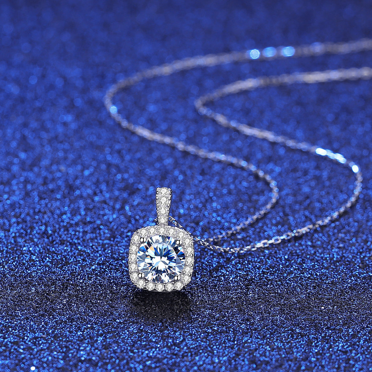 COLLIER MOISSANITE ETERNITY